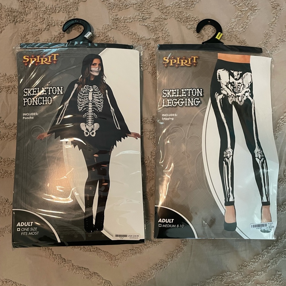 NEW Spirit Halloween Women’s Skeleton Poncho / Women’s Skeleton Leggings